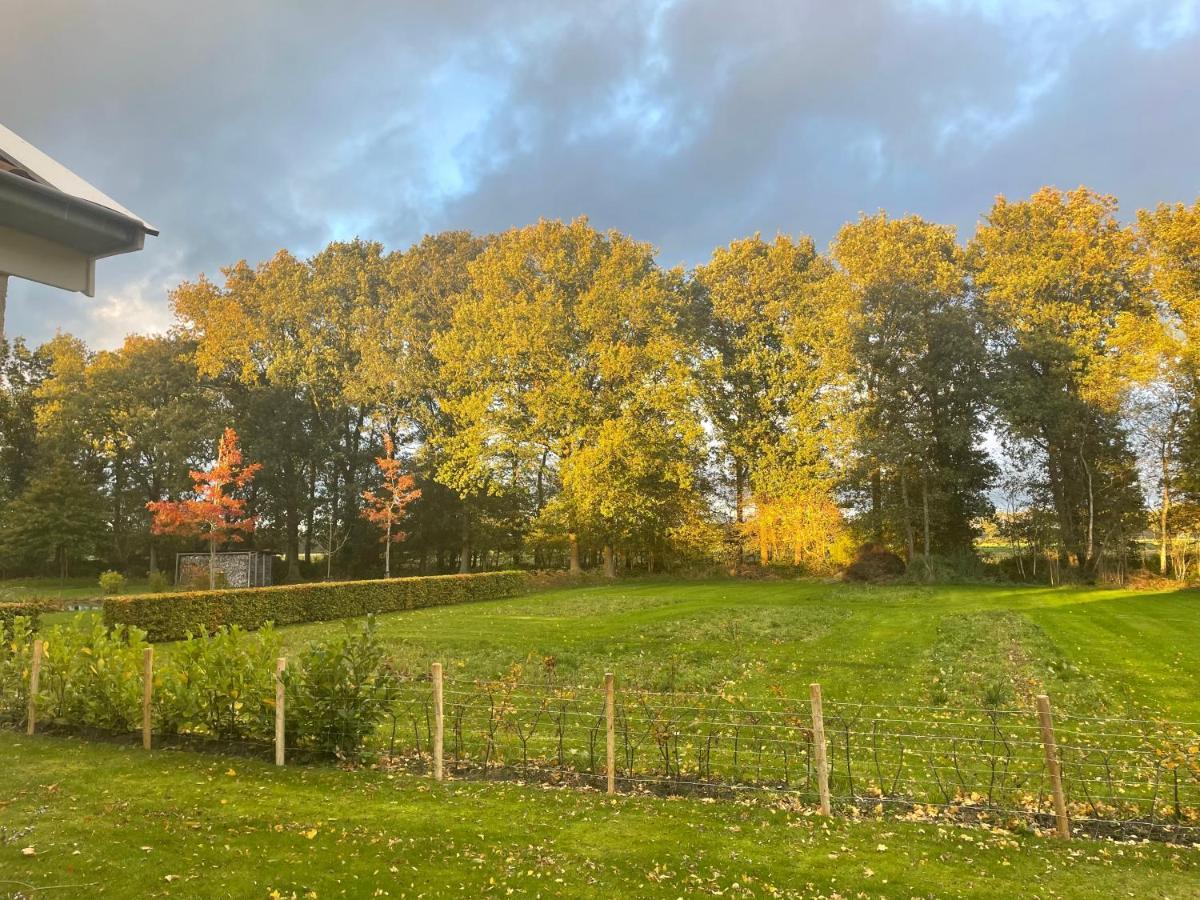 Klein Bosland By Logeren Bij Saar Villa Wijnjewoude Luaran gambar